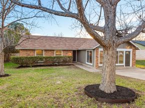 2311 Sheri Oak LN, Austin TX 78748