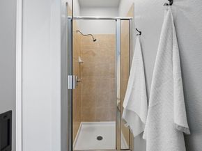 2200 Amur DR, Austin TX 78745