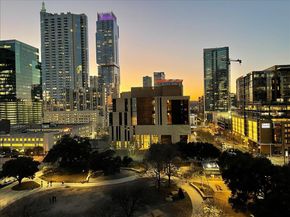 311 W 5TH St 703, Austin TX 78701