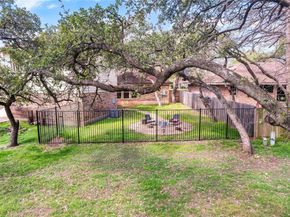 6905 Treaty Oak CIR, Austin TX 78749