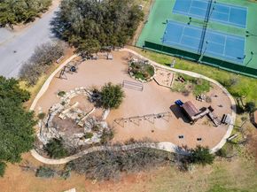 6905 Treaty Oak CIR, Austin TX 78749