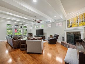 6425 Yaupon DR, Austin TX 78759