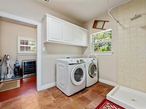 6425 Yaupon DR, Austin TX 78759