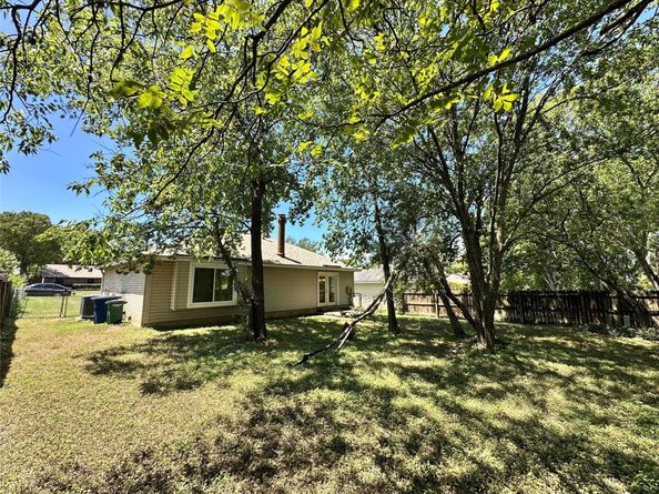 1206 S Trace DR, Austin TX 78745