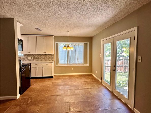 1206 S Trace DR, Austin TX 78745