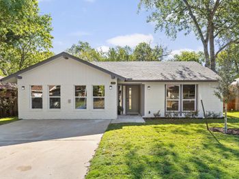 10101 Woodhaven DR