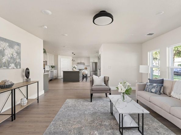 10101 Woodhaven DR, Austin TX 78753