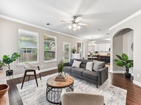1409 Kendalia ST, Austin TX 78748