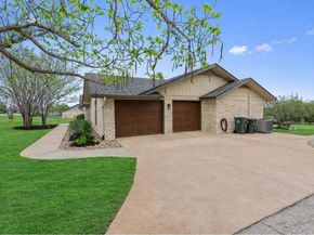 404 Skyline RD, Georgetown TX 78628