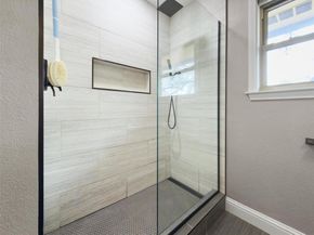 404 Skyline RD, Georgetown TX 78628