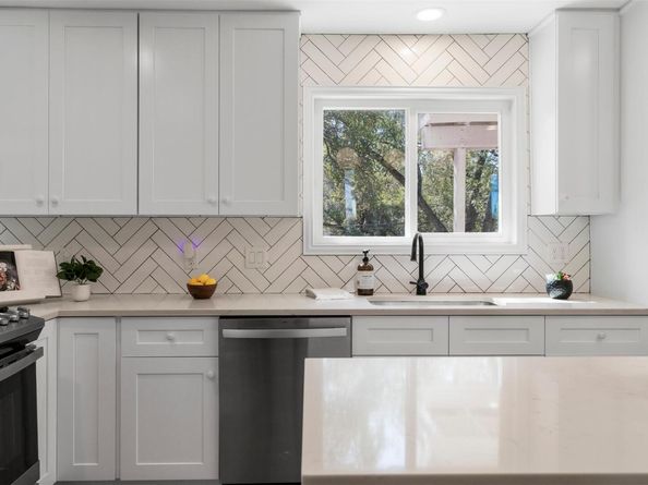 2401 Lehigh DR, Austin TX 78723