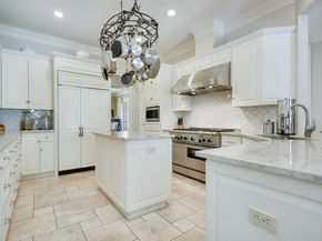2510 W 35th ST, Austin TX 78703