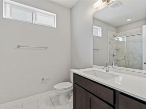 801 N Bluff DR 33, Austin TX 78745