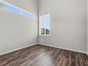 801 N Bluff DR 33, Austin TX 78745