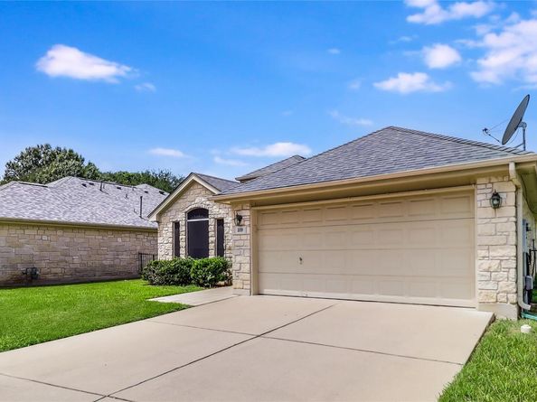 209 Village Dr Village DR, Georgetown TX 78628