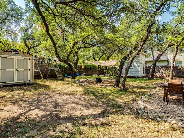 1008 Riviera DR, Cedar Park TX 78613