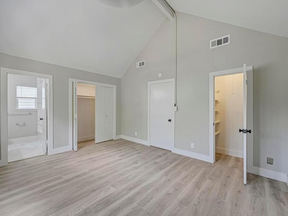 6004 Shadow Valley CV B, Austin TX 78731