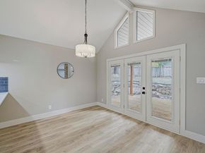 6004 Shadow Valley CV B, Austin TX 78731