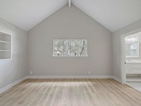 6004 Shadow Valley CV B, Austin TX 78731