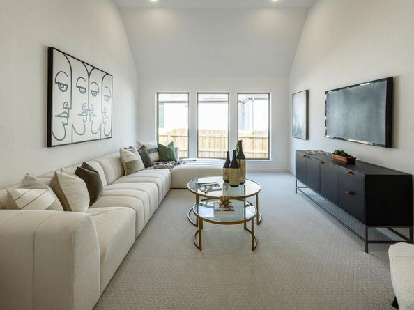 208 Jates Field BND, Liberty Hill TX 78642