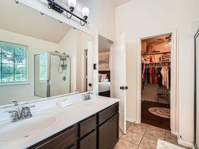 7800 Duber LN, Austin TX 78747