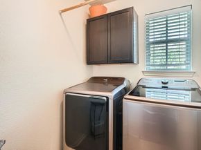 7800 Duber LN, Austin TX 78747