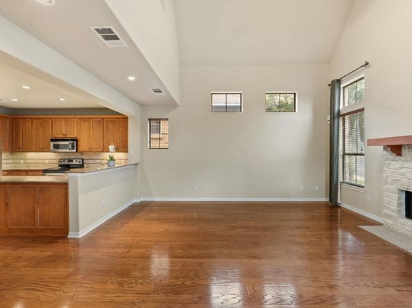 8917 Old Lampasas TRL 33, Austin TX 78750