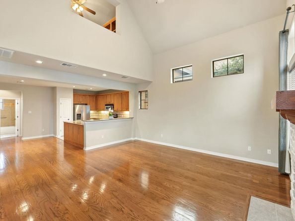 8917 Old Lampasas TRL 33, Austin TX 78750