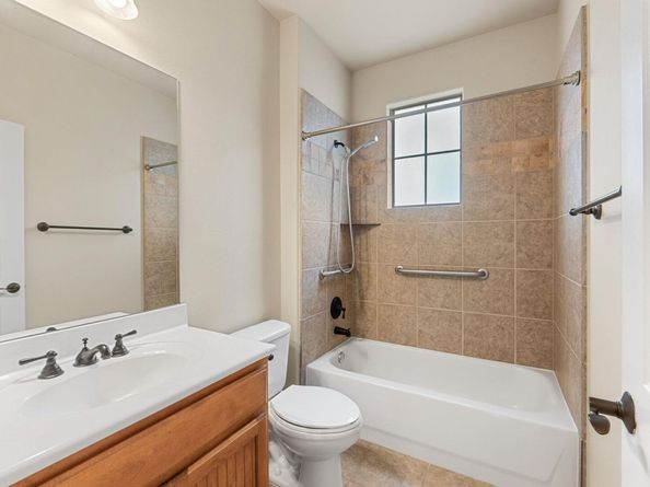 8917 Old Lampasas TRL 33, Austin TX 78750