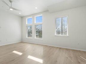 200 W 56th ST 1103, Austin TX 78751