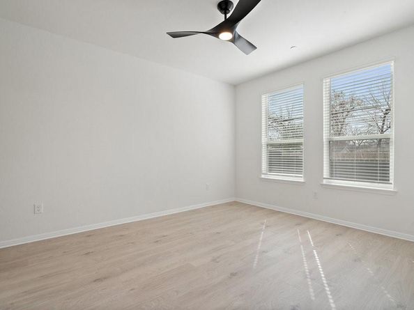 200 W 56th ST 1103, Austin TX 78751