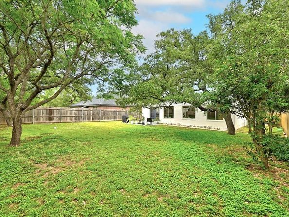 6804 Gabion DR, Austin TX 78749