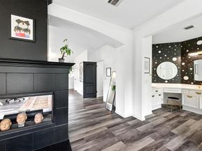 6804 Gabion DR, Austin TX 78749