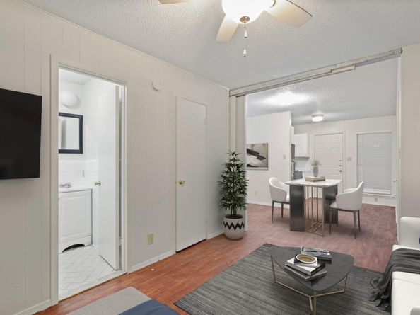 5300 Guadalupe ST 104, Austin TX 78751