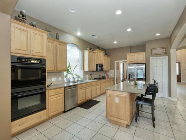 2804 Cool River LOOP, Round Rock TX 78665