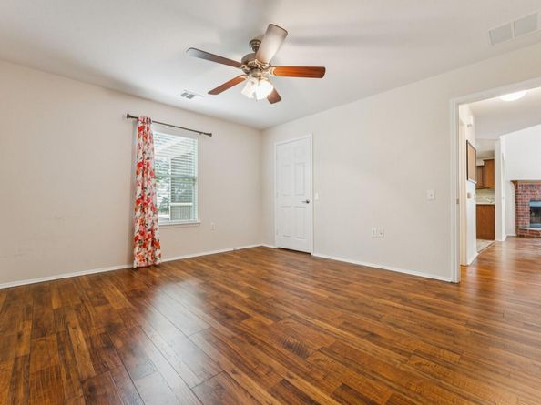 9004 Postvine DR, Austin TX 78724