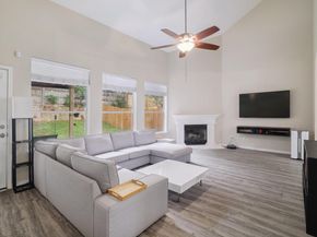 9212 Pioneer Forest DR, Austin TX 78744