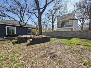 1118 Linden ST A & B, Austin TX 78702