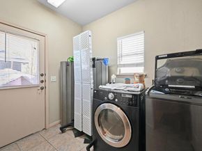 1118 Linden ST A & B, Austin TX 78702