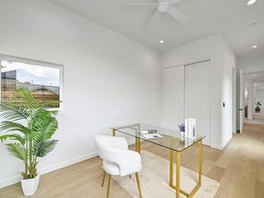 932 E 53rd ST, Austin TX 78751