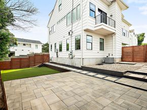 1104 Marcy ST B, Austin TX 78745