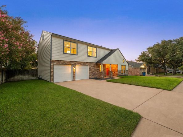 1904 Oakridge DR, Round Rock TX 78681