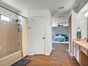 8925 North PLZ 69, Austin TX 78753