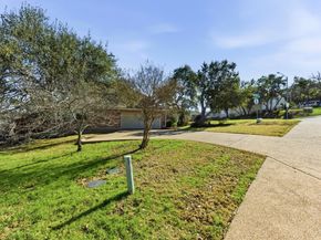 10609 Skyflower DR, Austin TX 78759
