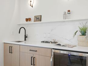 2605 Forest Bend DR, Austin TX 78704