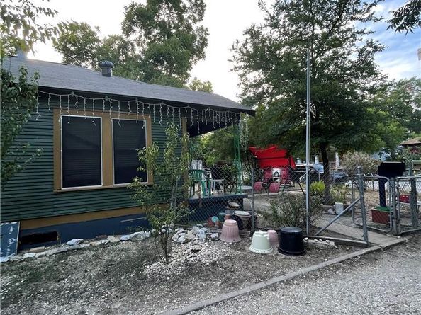 1505 Willow ST, Austin TX 78702