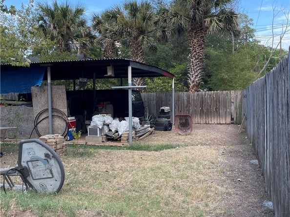 1505 Willow ST, Austin TX 78702
