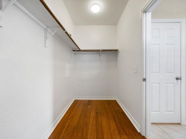 5705 Lehman WAY, Austin TX 78747