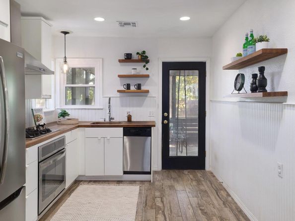 6511 Chesterfield Ave, Austin TX 78752