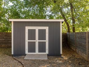 6511 Chesterfield Ave, Austin TX 78752